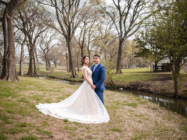 Enrique and Lindsey's Wedding in Waxahachie, Texas 2