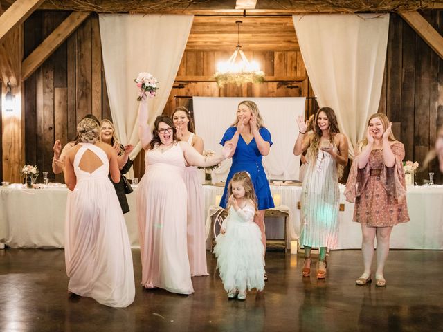 Mitchell and McKenzie&apos;s Wedding in Branson, Missouri 17