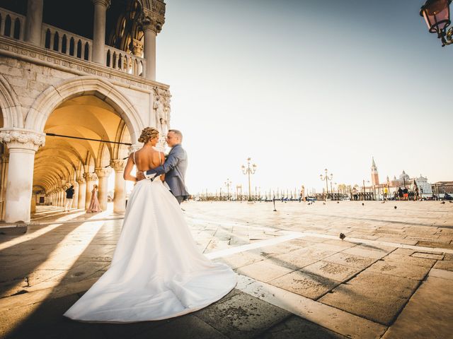 Karl and Svenja&apos;s Wedding in Venice, Italy 5