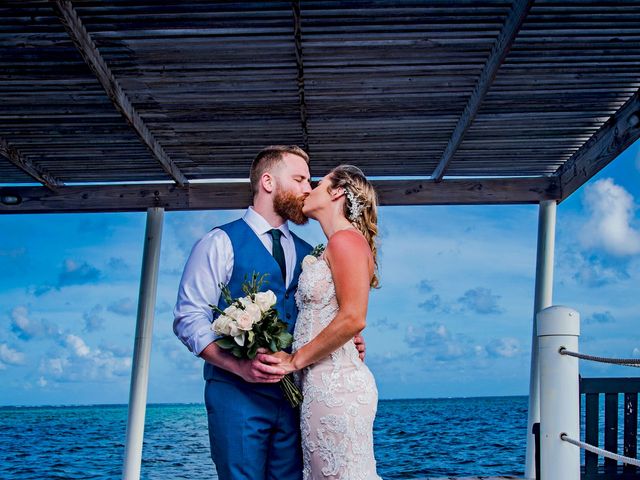 Michael and Sarah&apos;s Wedding in San Pedro, Belize 9