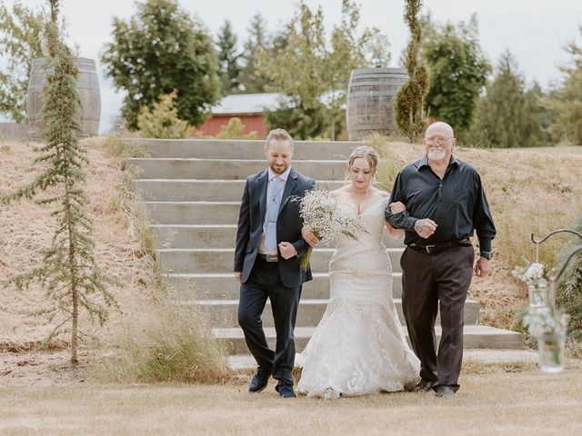 Matt and Katelyn&apos;s Wedding in Woodland, Washington 12