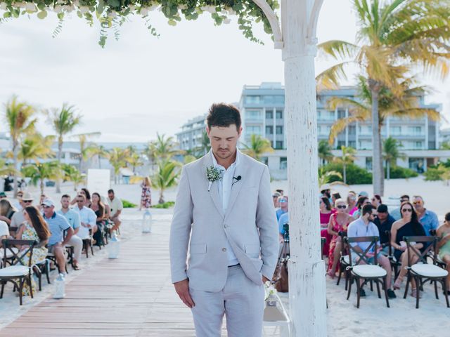 Garrett and Aubry&apos;s Wedding in Cancun, Mexico 17