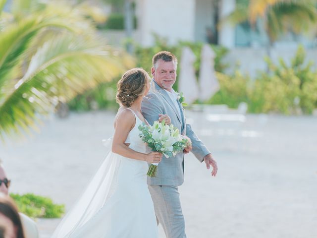 Garrett and Aubry&apos;s Wedding in Cancun, Mexico 21