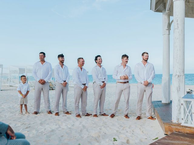 Garrett and Aubry&apos;s Wedding in Cancun, Mexico 30
