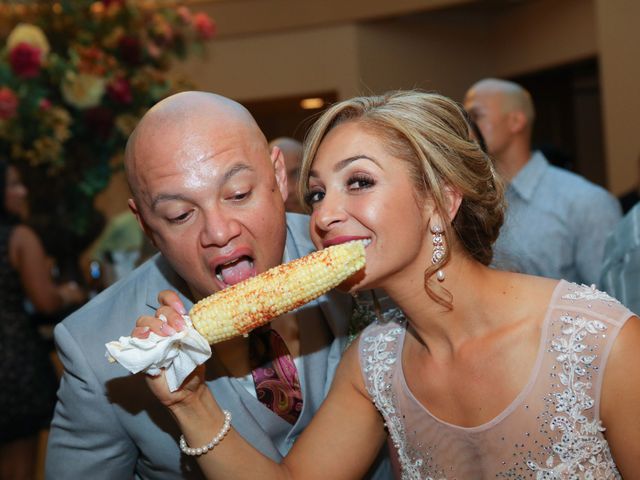 Carlos and Isela&apos;s Wedding in Las Vegas, Nevada 22