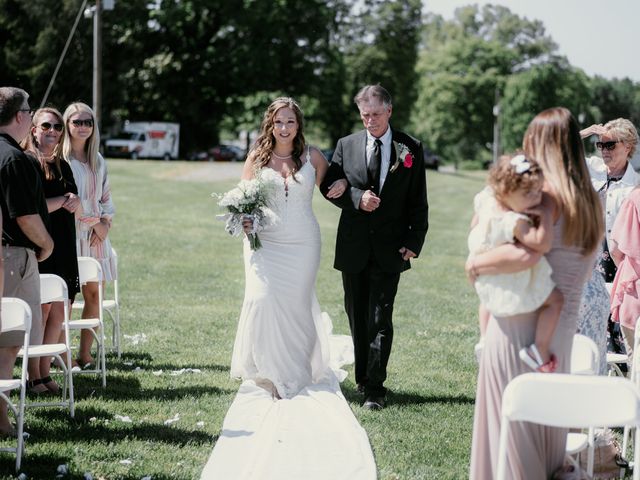 Greg and Kelley&apos;s Wedding in Huddleston, Virginia 11