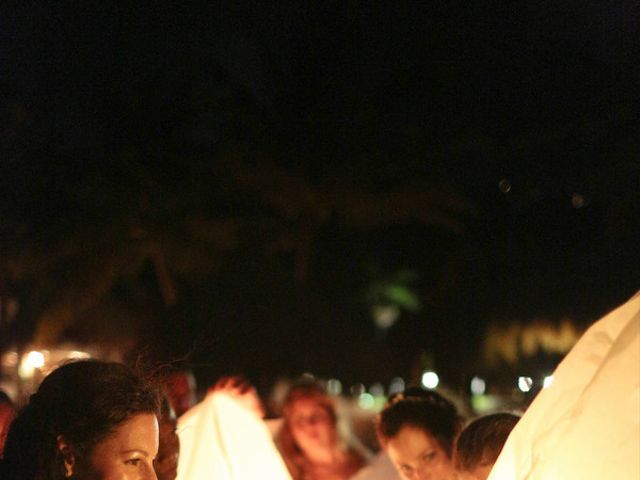 Laura and Uk&apos;s wedding in St. Lucia 24