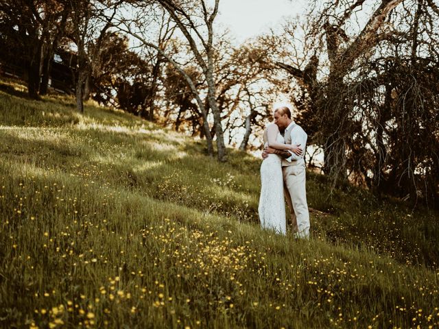 Kyle and Gina&apos;s Wedding in Paso Robles, California 8