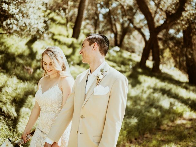 Kyle and Gina&apos;s Wedding in Paso Robles, California 43