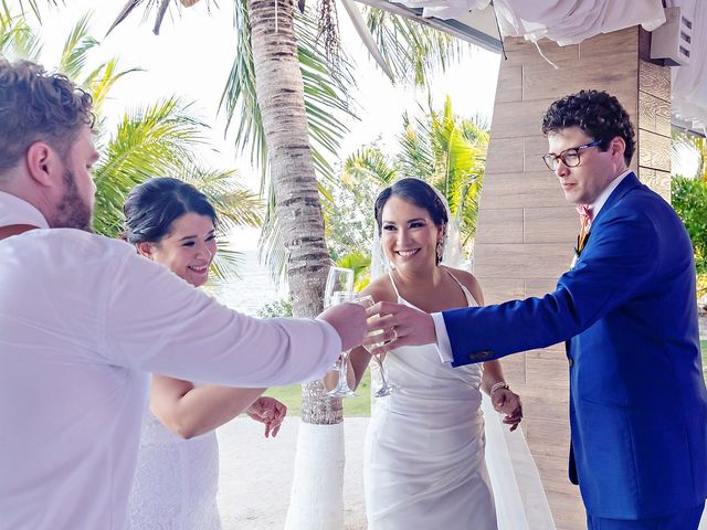 Aaron and Yasmin&apos;s Wedding in Cancun, Mexico 18