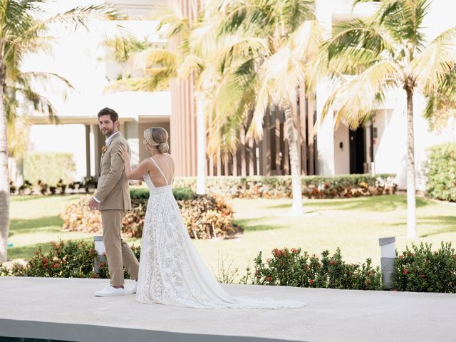 Zachary and Julie&apos;s Wedding in Cancun, Mexico 51