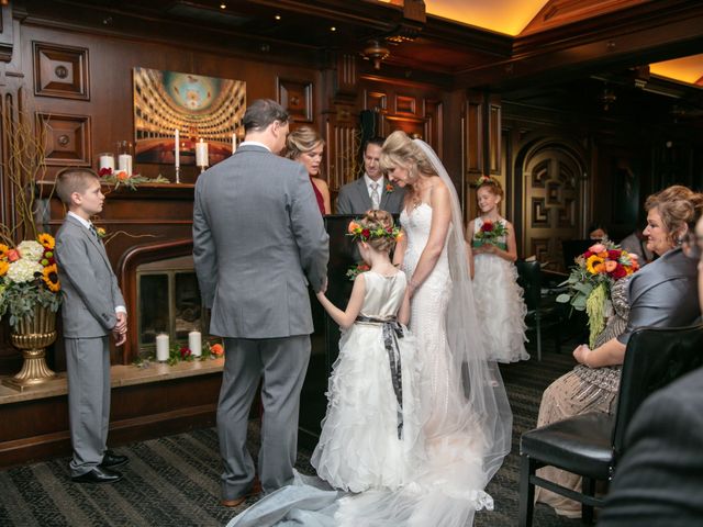 James and Carissa&apos;s Wedding in Saint Paul, Minnesota 10