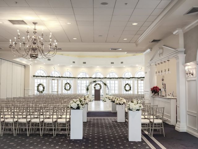 Rachel and Brandon's Wedding in Shelby Charter Township, Michigan 40