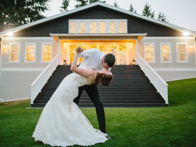 Tyler and Beth&apos;s Wedding in Issaquah, Washington 51