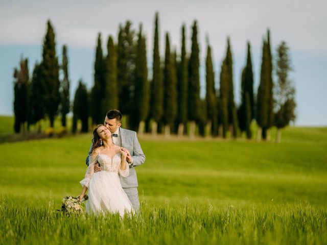 Michal and Iza&apos;s Wedding in Siena, Italy 79