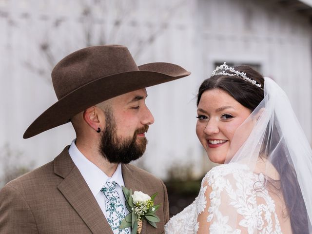 Elizabeth and Brady&apos;s Wedding in Rossville, Tennessee 1