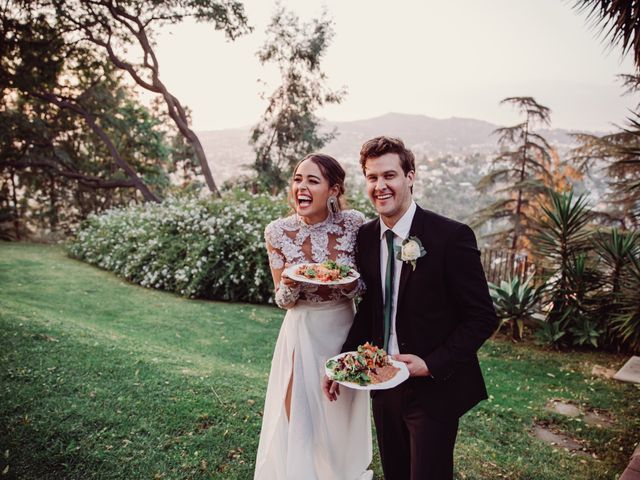 Todd and Chelsea&apos;s Wedding in Los Angeles, California 11