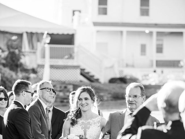 Austin and Sarah&apos;s Wedding in Mystic, Connecticut 32