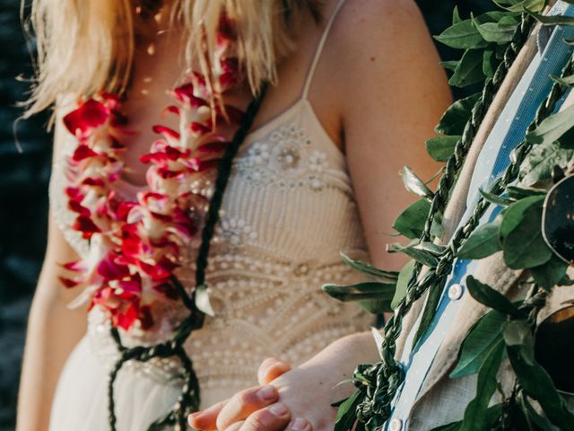 Stephen and Katy&apos;s Wedding in Kealakekua, Hawaii 10