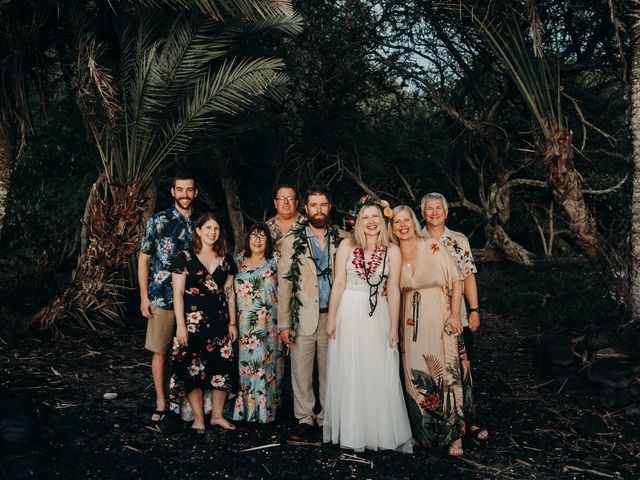 Stephen and Katy&apos;s Wedding in Kealakekua, Hawaii 14