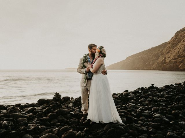 Stephen and Katy&apos;s Wedding in Kealakekua, Hawaii 17