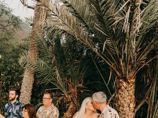 Stephen and Katy&apos;s Wedding in Kealakekua, Hawaii 23