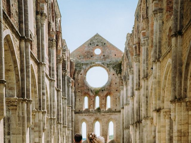 Kevin and Vanessa&apos;s Wedding in Siena, Italy 32