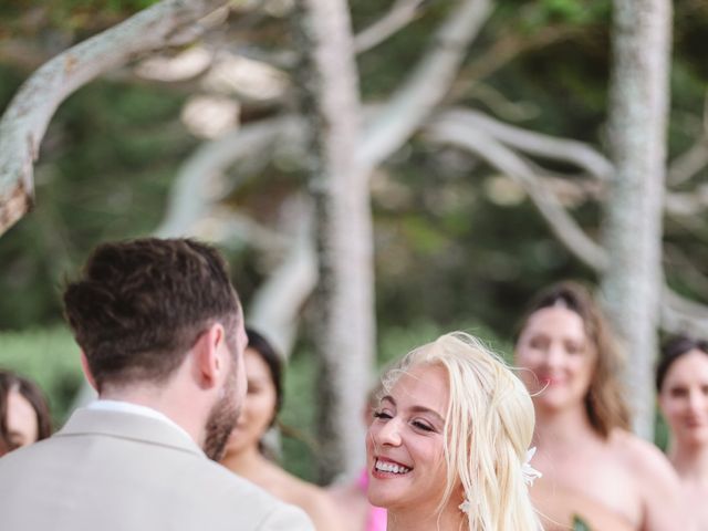 Nick and Haley&apos;s Wedding in Lahaina, Hawaii 33