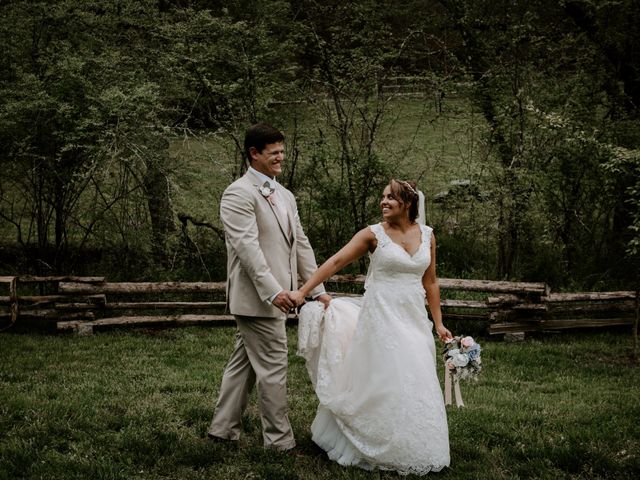 Johnathan and Kaitlyn&apos;s Wedding in Sevierville, Tennessee 143