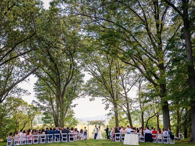 Greg and Julie&apos;s Wedding in New Windsor, New York 35