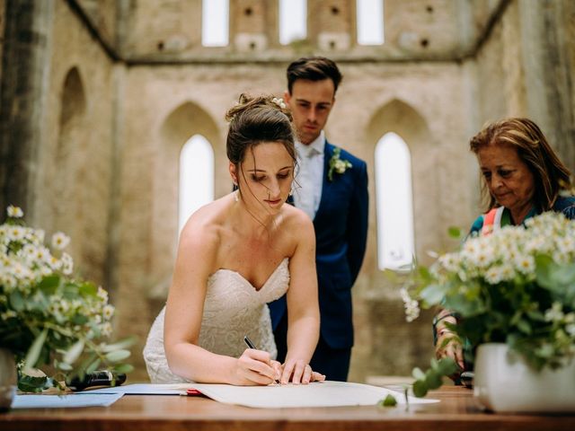 Diarmuid and Simona&apos;s Wedding in Siena, Italy 36