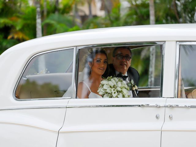 Daniel and Arianna&apos;s Wedding in Miami, Florida 43