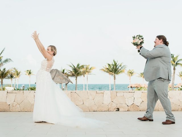 Jessie and Theresa&apos;s Wedding in Cancun, Mexico 25