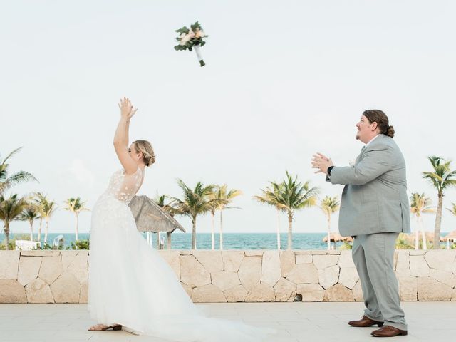 Jessie and Theresa&apos;s Wedding in Cancun, Mexico 26