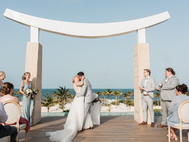 Jessie and Theresa&apos;s Wedding in Cancun, Mexico 32