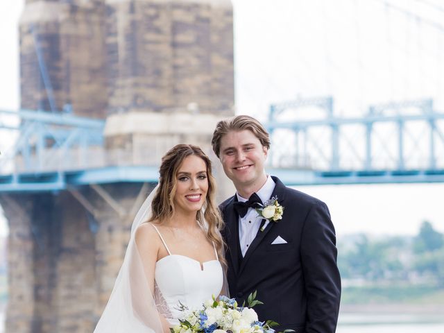 Jake and Abby&apos;s Wedding in Cincinnati, Ohio 31