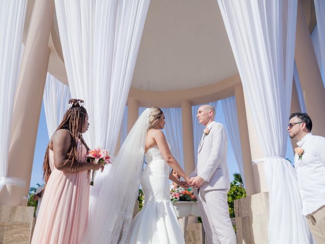 Ashley and Mike&apos;s Wedding in Punta Cana, Dominican Republic 20