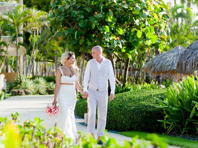 Ashley and Mike&apos;s Wedding in Punta Cana, Dominican Republic 38