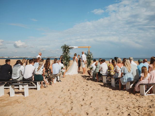 Jonny and Dani&apos;s Wedding in Lagos, Portugal 13