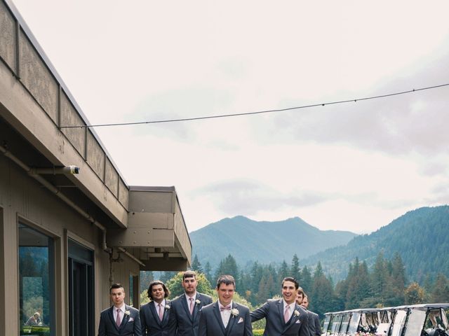 Kylie and Cameron&apos;s Wedding in Welches, Oregon 19