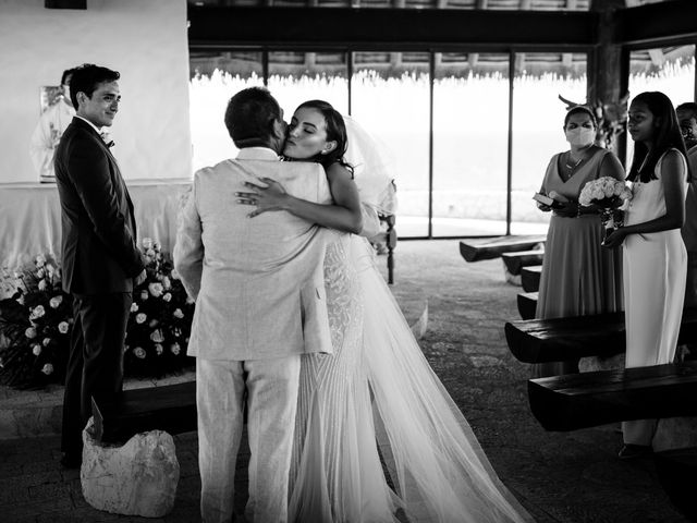 Oscar and Zuri&apos;s Wedding in Playa del Carmen, Mexico 31