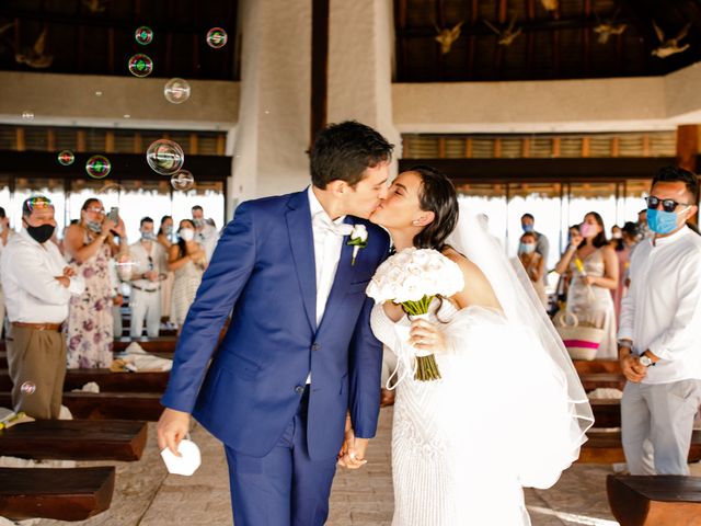 Oscar and Zuri&apos;s Wedding in Playa del Carmen, Mexico 37