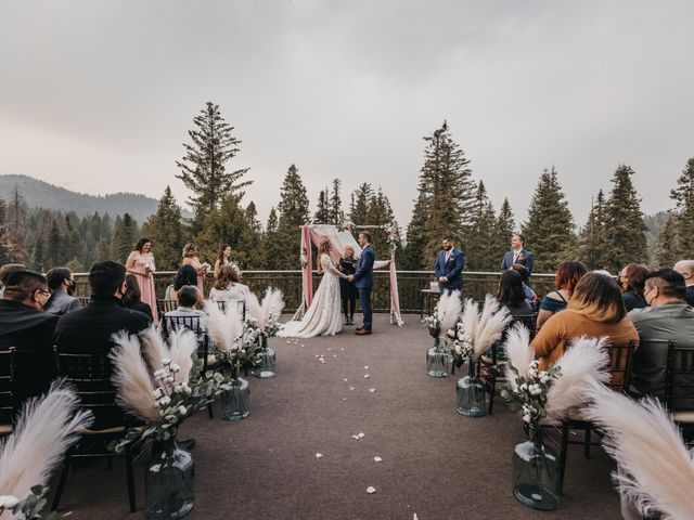 Cat and Eric&apos;s Wedding in Yosemite National Park, California 8