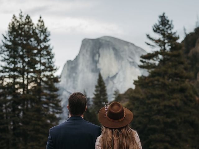 Cat and Eric&apos;s Wedding in Yosemite National Park, California 35