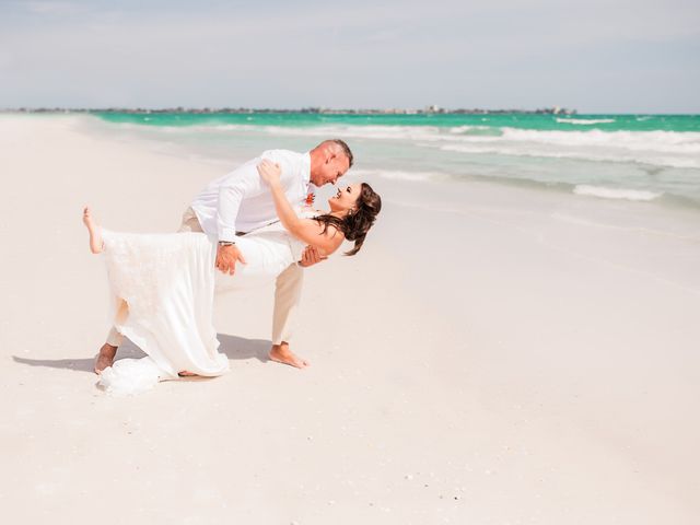Matt and Sarah&apos;s Wedding in Sarasota, Florida 17