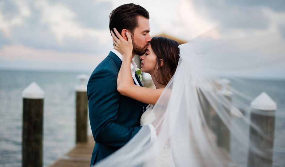 Luke Pfleiderer and Kelsey Pfleiderer's Wedding in Islamorada, Florida