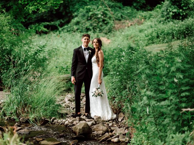 Keegan and Jessica's Wedding in Stroudsburg, Pennsylvania 10