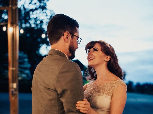 Kyle and Carissa&apos;s Wedding in Hillsboro, Oregon 31