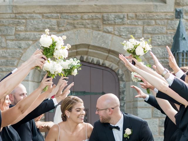 Alex and Rebecca&apos;s Wedding in Cincinnati, Ohio 18