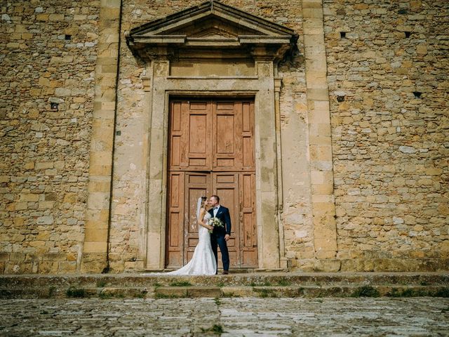 Manuel and Sonja&apos;s Wedding in Volterra, Italy 60